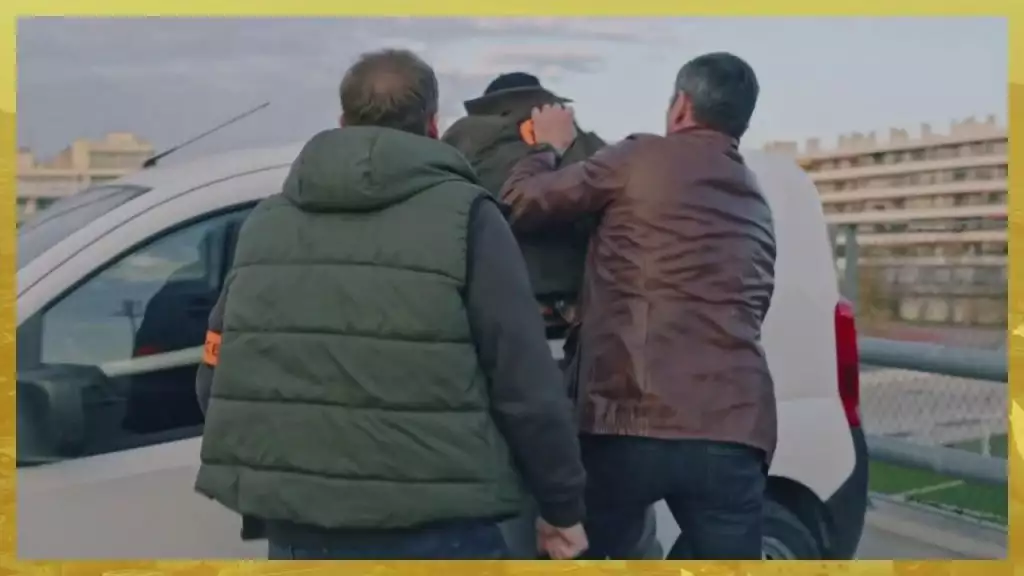 Plus belle la vie Indiscrétion : Jacob arrêté par la police Plus belle la vie Indiscrétion : Jacob arrêté par la police