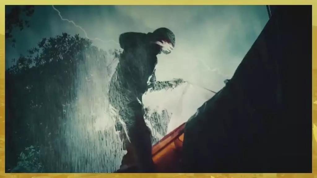 Plus belle la vie Indiscrétion : Noé et Lola coincés en pleine tempête Plus belle la vie Indiscrétion : Noé et Lola coincés en pleine tempête