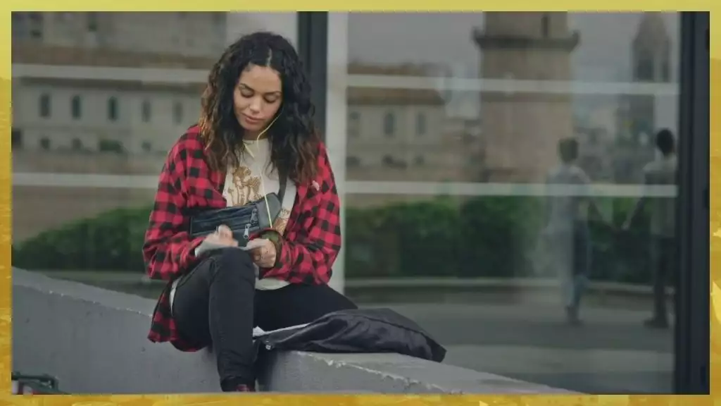 Plus belle la vie Indiscrétion : La lettre de Betty à celui qu’elle aime Plus belle la vie Indiscrétion : La lettre de Betty à celui qu’elle aime