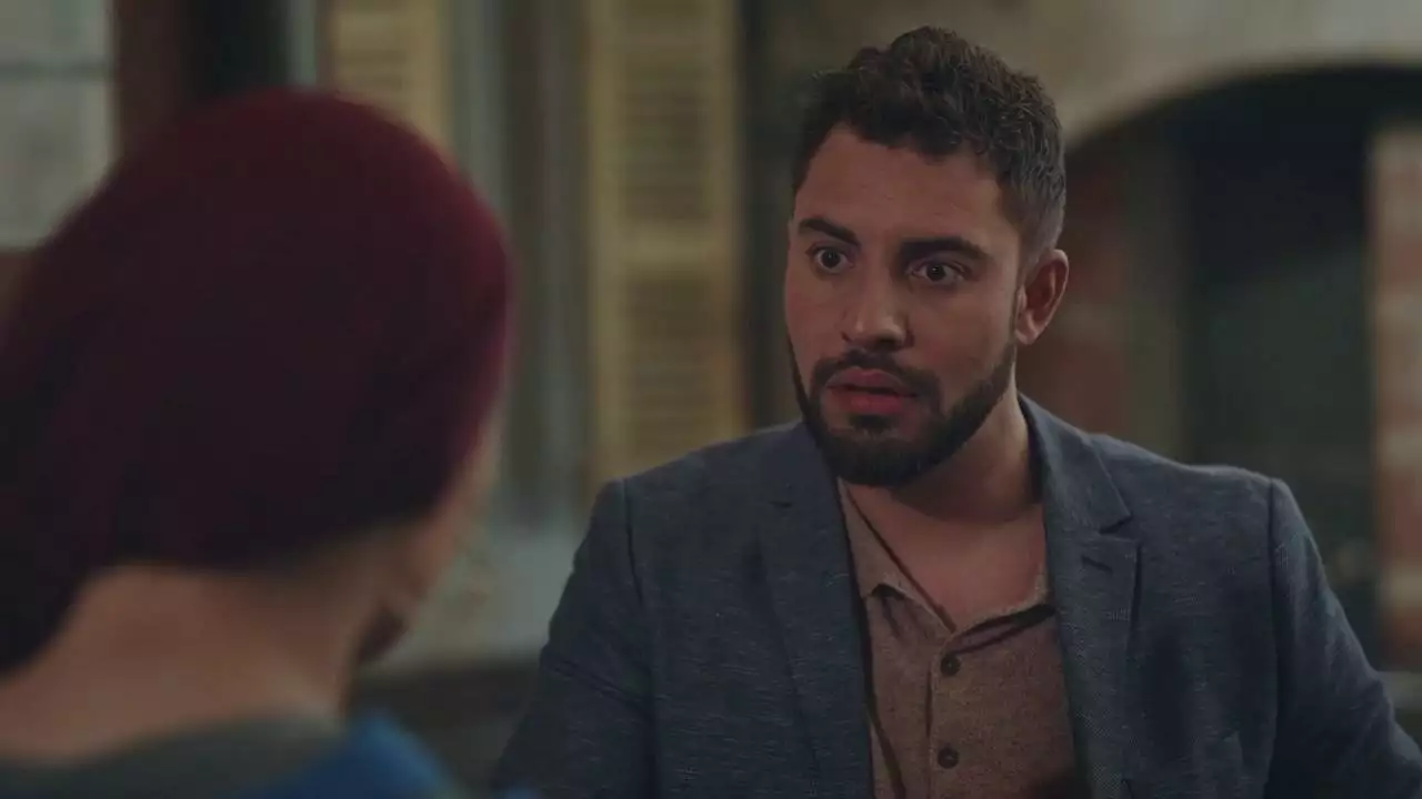 Plus belle la vie Indiscrétion : Abdel a découché ! Plus belle la vie Indiscrétion : Abdel a découché !