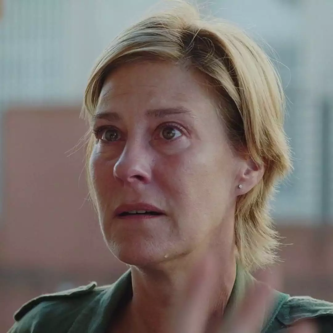 Plus belle la vie Indiscrétion : Laëtitia bouleversée par l'arrestation de Kévin Plus belle la vie Indiscrétion : Laëtitia bouleversée par l'arrestation de Kévin