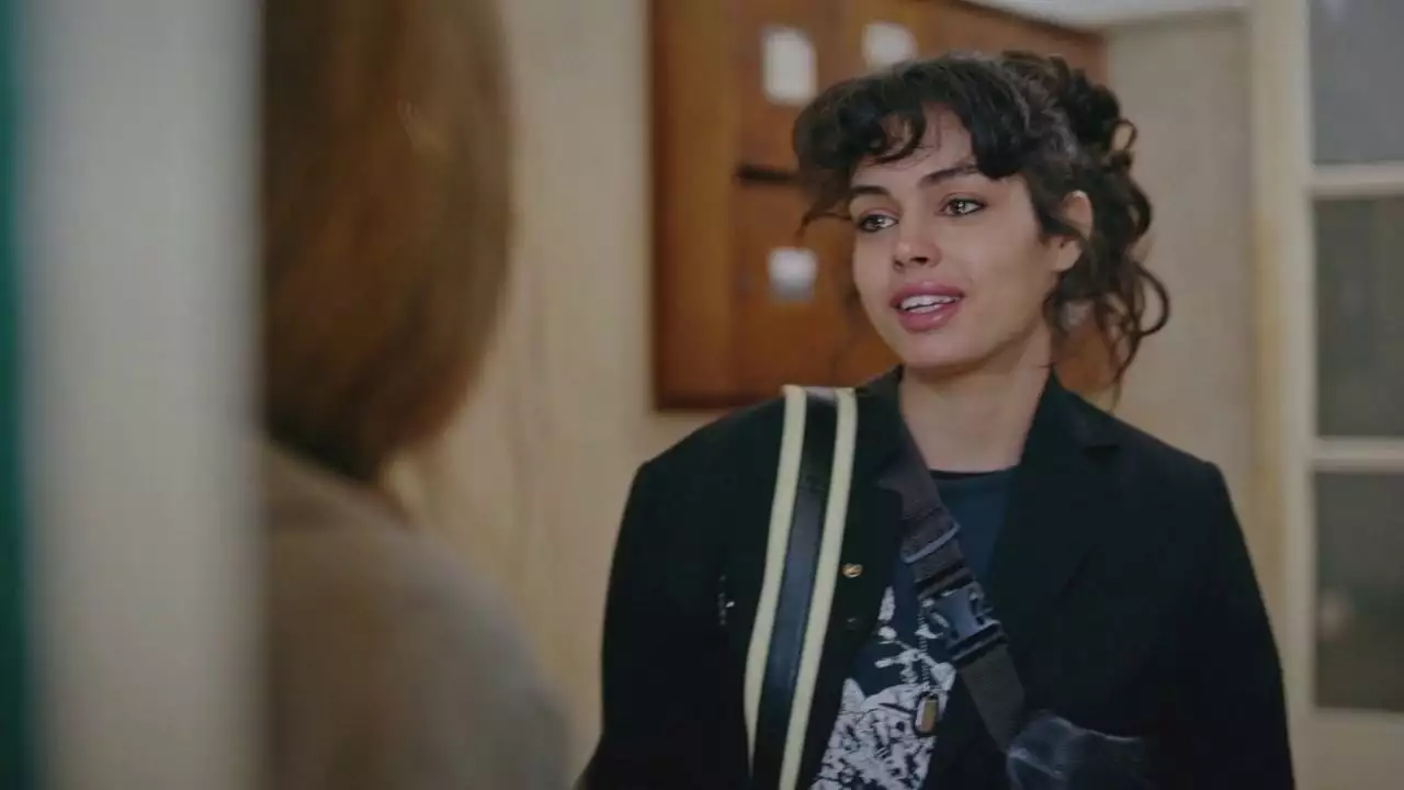 Plus belle la vie Indiscrétion : Encore une grosse déception pour Betty Plus belle la vie Indiscrétion : Encore une grosse déception pour Betty