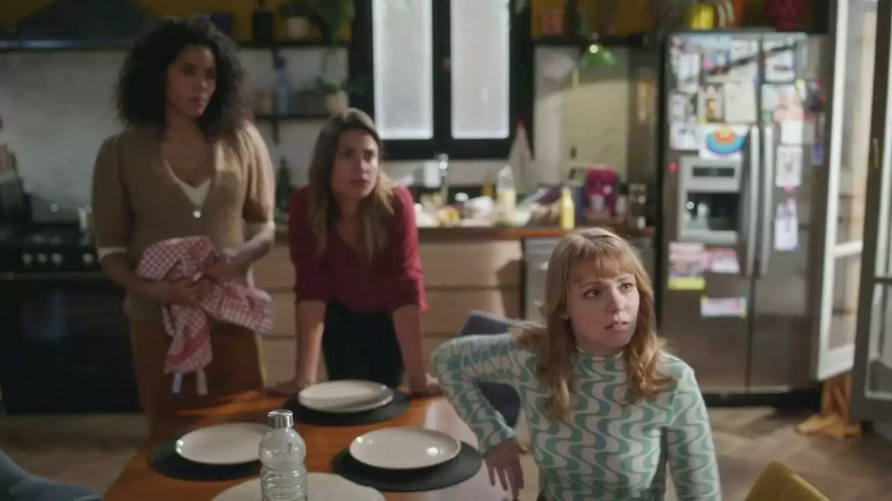 Plus belle la vie Indiscrétion : Vidal avoue son lourd secret à la coloc Plus belle la vie Indiscrétion : Vidal avoue son lourd secret à la coloc