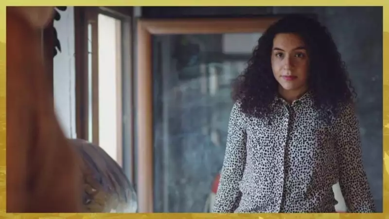 Indiscrétion : Mila veut utiliser un hélicoptère pour évader Mouss Indiscrétion : Mila veut utiliser un hélicoptère pour évader Mouss