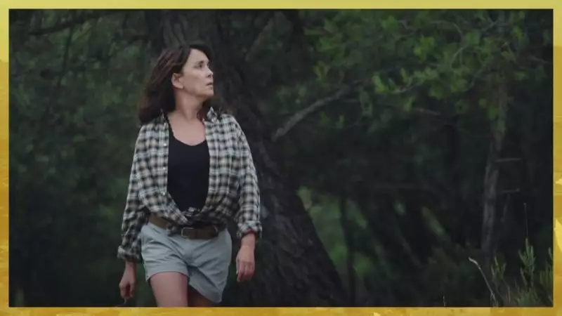 Indiscrétion : Le passé secret de Jeanne Indiscrétion : Le passé secret de Jeanne