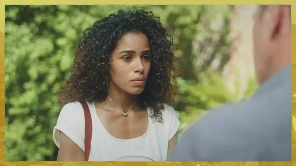 Plus belle la vie Indiscrétion : Une mistralienne assassinée, Fanny arrêtée Plus belle la vie Indiscrétion : Une mistralienne assassinée, Fanny arrêtée