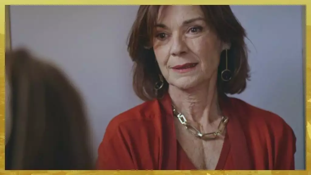 Plus belle la vie Indiscrétion : La proposition d’Anémone Vitreuil à Estelle et Francesco Plus belle la vie Indiscrétion : La proposition d’Anémone Vitreuil à Estelle et Francesco