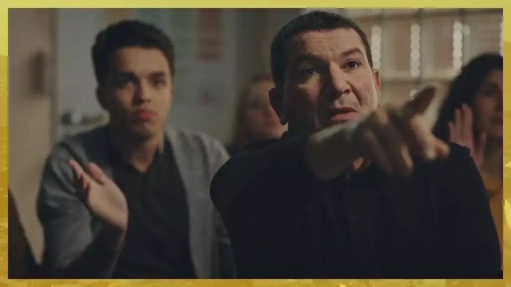 Plus belle la vie Indiscrétion : Combat de coq à l'auto-école Plus belle la vie Indiscrétion : Combat de coq à l'auto-école