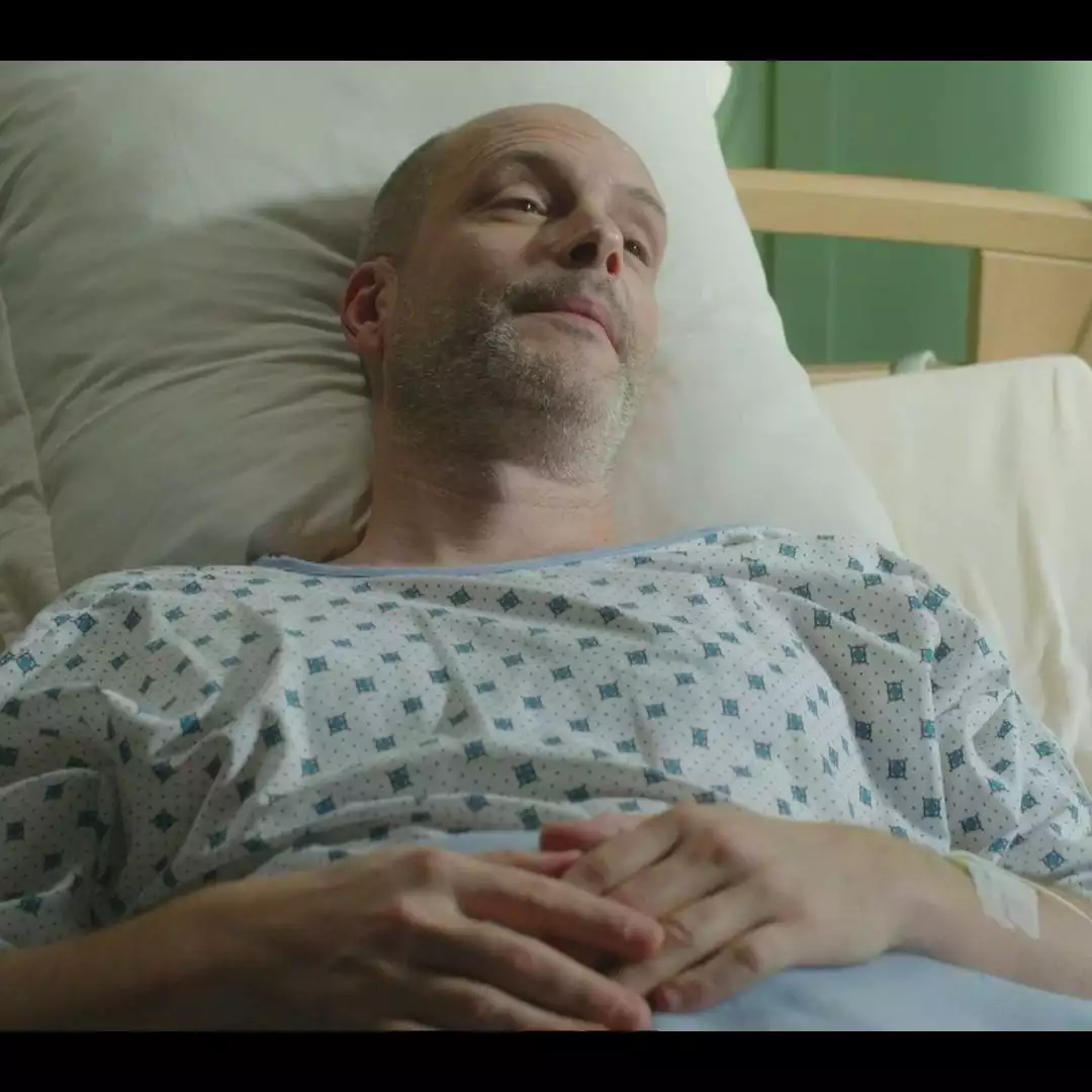 Plus belle la vie Extrait Prime : Guillaume Leserman revient au Mistral amnésique Plus belle la vie Extrait Prime : Guillaume Leserman revient au Mistral amnésique