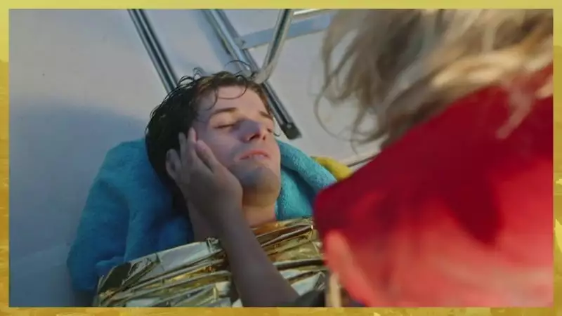 Indiscrétion : César entre la vie et la mort Indiscrétion : César entre la vie et la mort