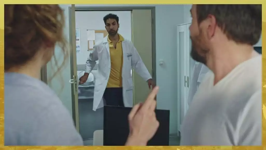 Plus belle la vie Indiscrétion : Riva surprend Léa et Jean-Paul en plein ébat sexuel Plus belle la vie Indiscrétion : Riva surprend Léa et Jean-Paul en plein ébat sexuel