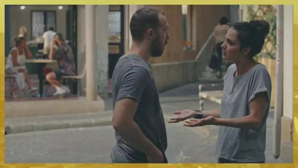 Plus belle la vie Indiscrétion : Emma met en garde Kévin sans savoir qu'il lui ment ! Plus belle la vie Indiscrétion : Emma met en garde Kévin sans savoir qu'il lui ment !