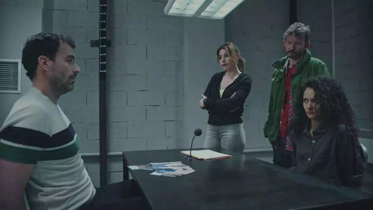 Plus belle la vie Indiscrétion : Jacob - Camille, la confrontation Plus belle la vie Indiscrétion : Jacob - Camille, la confrontation