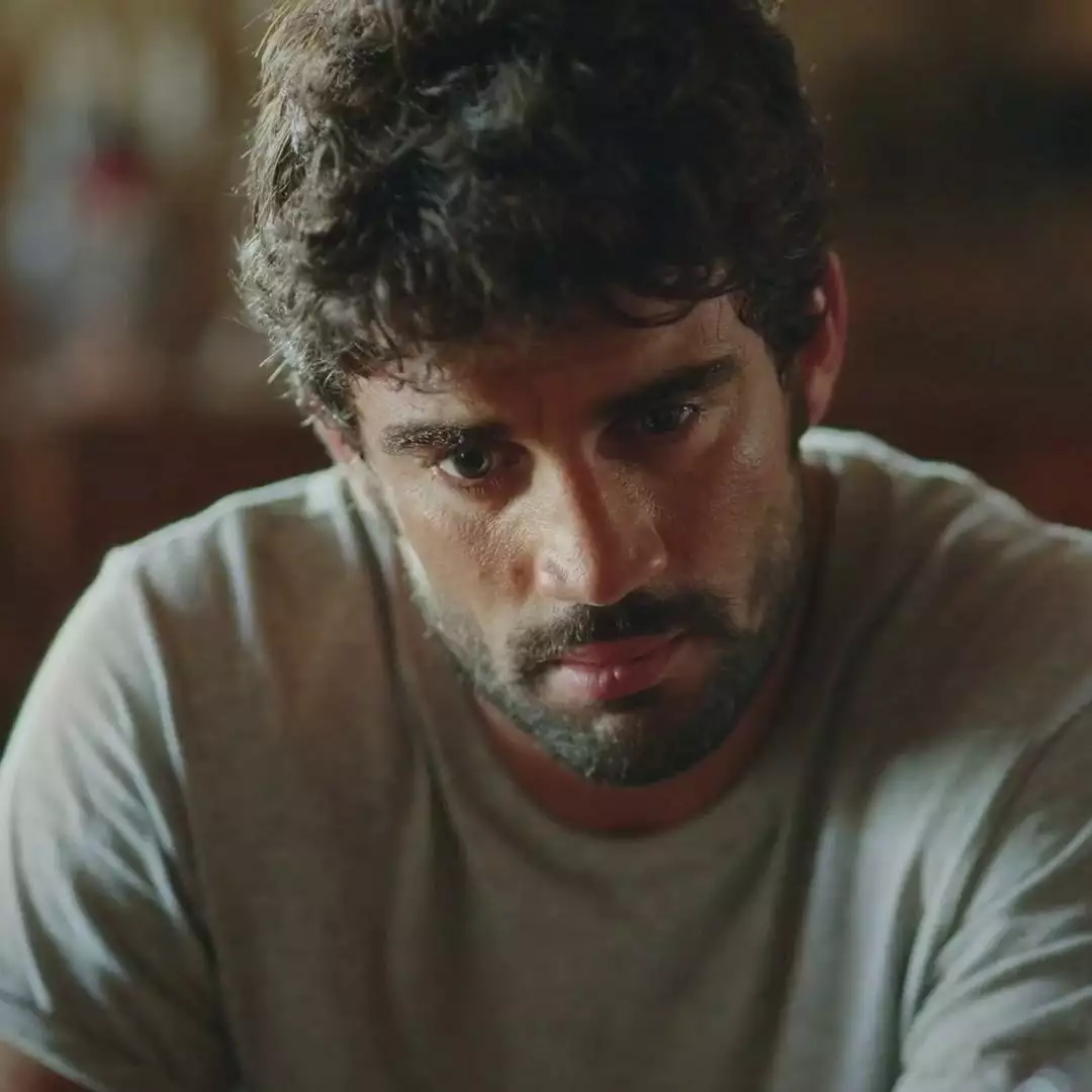 Plus belle la vie Indiscrétion : Romain apprend toute la vérité sur Vanessa Plus belle la vie Indiscrétion : Romain apprend toute la vérité sur Vanessa