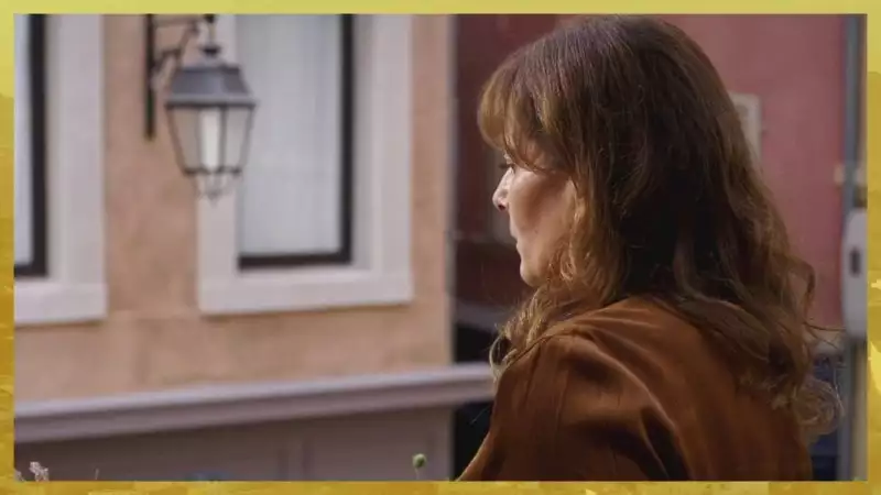 Indiscrétion : Blanche choquée en découvrant la liaison de... Indiscrétion : Blanche choquée en découvrant la liaison de...