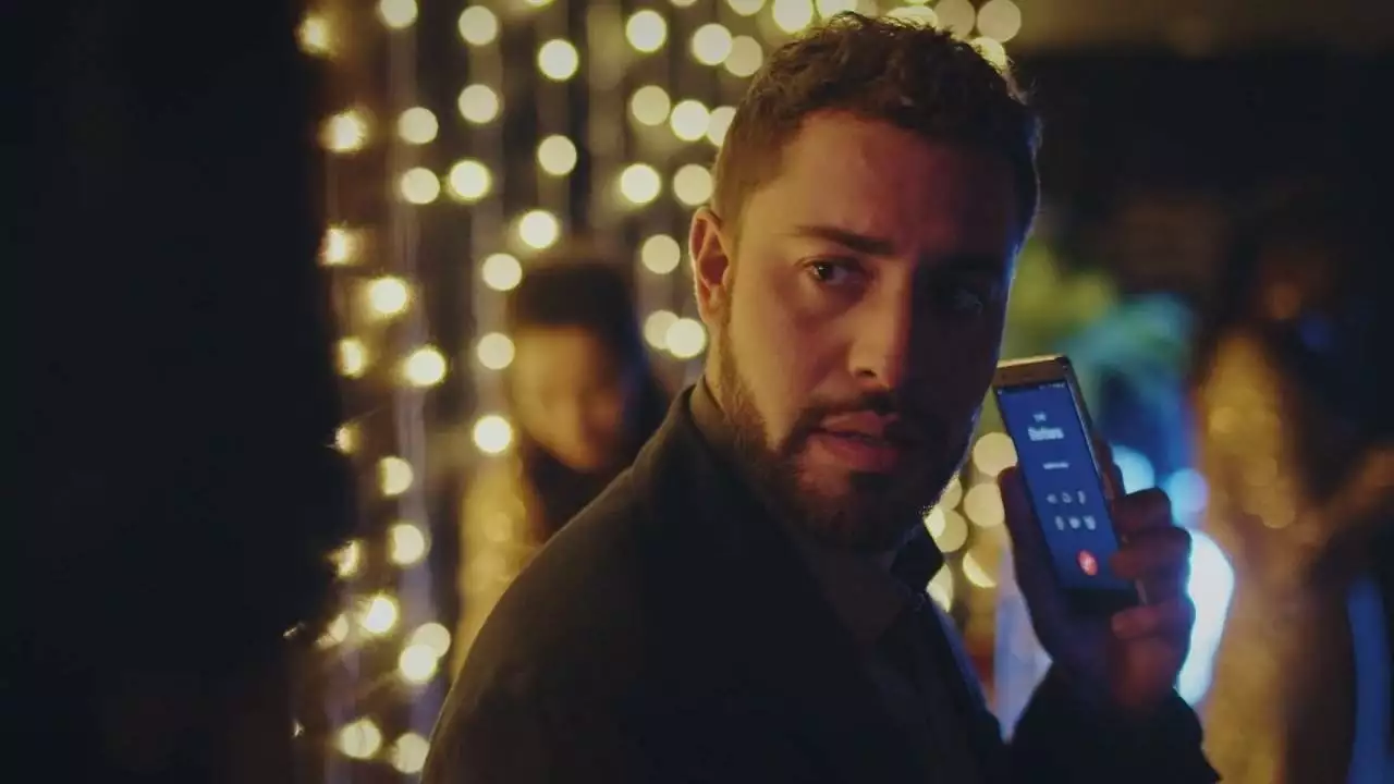 Plus belle la vie Indiscrétion : Abdel retrouve sa belle inconnue Plus belle la vie Indiscrétion : Abdel retrouve sa belle inconnue