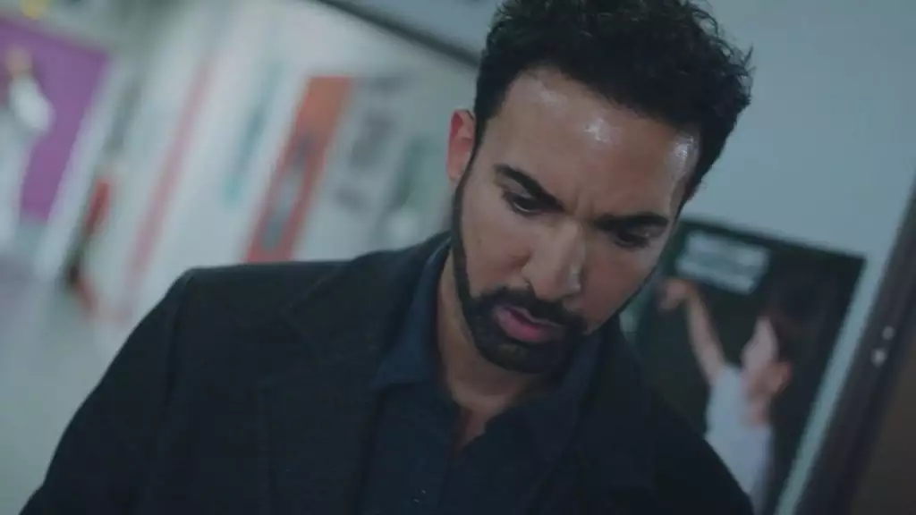 Plus belle la vie Indiscrétion : L'erreur médicale qui va coûter cher à Riva Plus belle la vie Indiscrétion : L'erreur médicale qui va coûter cher à Riva