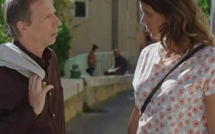 Indiscrétion : Sophie, après le père... le fils ! Indiscrétion : Sophie, après le père... le fils !