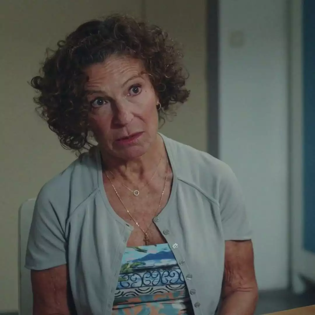 Plus belle la vie Indiscrétion : Le cancer de Mirta refait surface Plus belle la vie Indiscrétion : Le cancer de Mirta refait surface