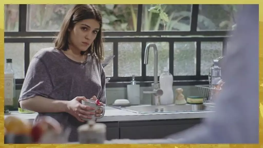 Plus belle la vie Indiscrétion : Alison face à l...horrible vérité Plus belle la vie Indiscrétion : Alison face à l...horrible vérité