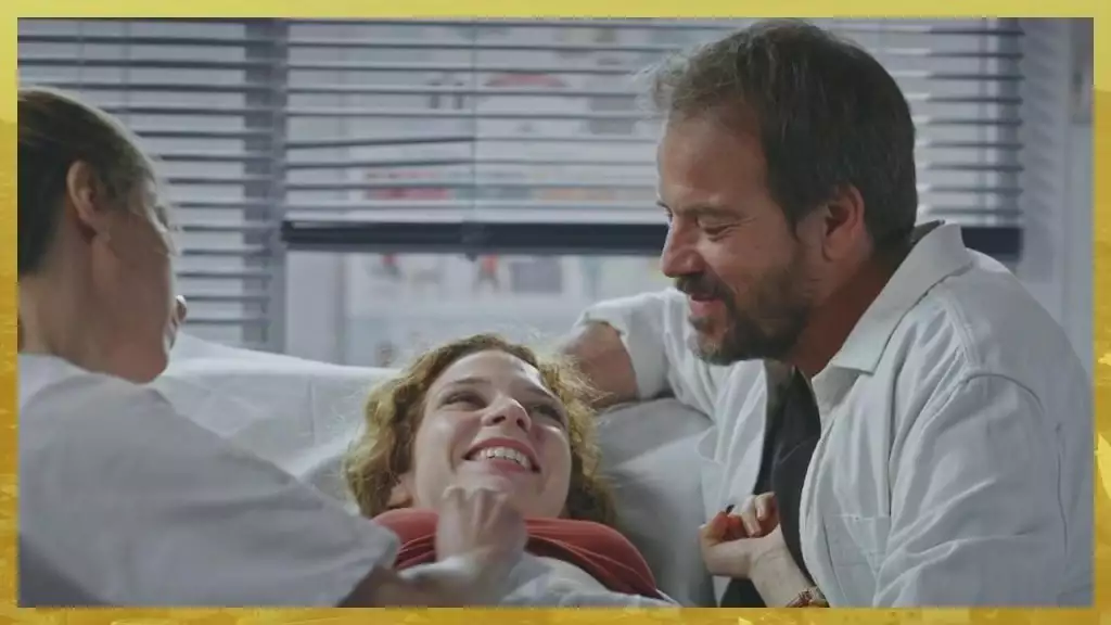 Plus belle la vie Indiscrétion : Fille ou garçon, découvrez l'échographie de Léa ! Plus belle la vie Indiscrétion : Fille ou garçon, découvrez l'échographie de Léa !