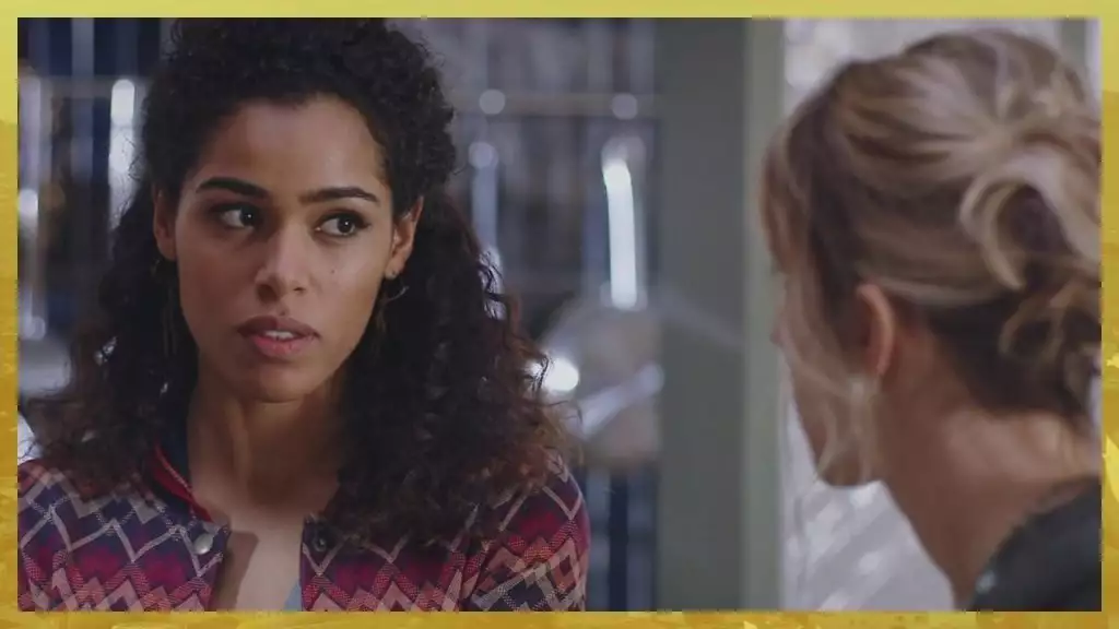 Plus belle la vie Indiscrétion : César et Fanny avouent tout à Barbara Plus belle la vie Indiscrétion : César et Fanny avouent tout à Barbara