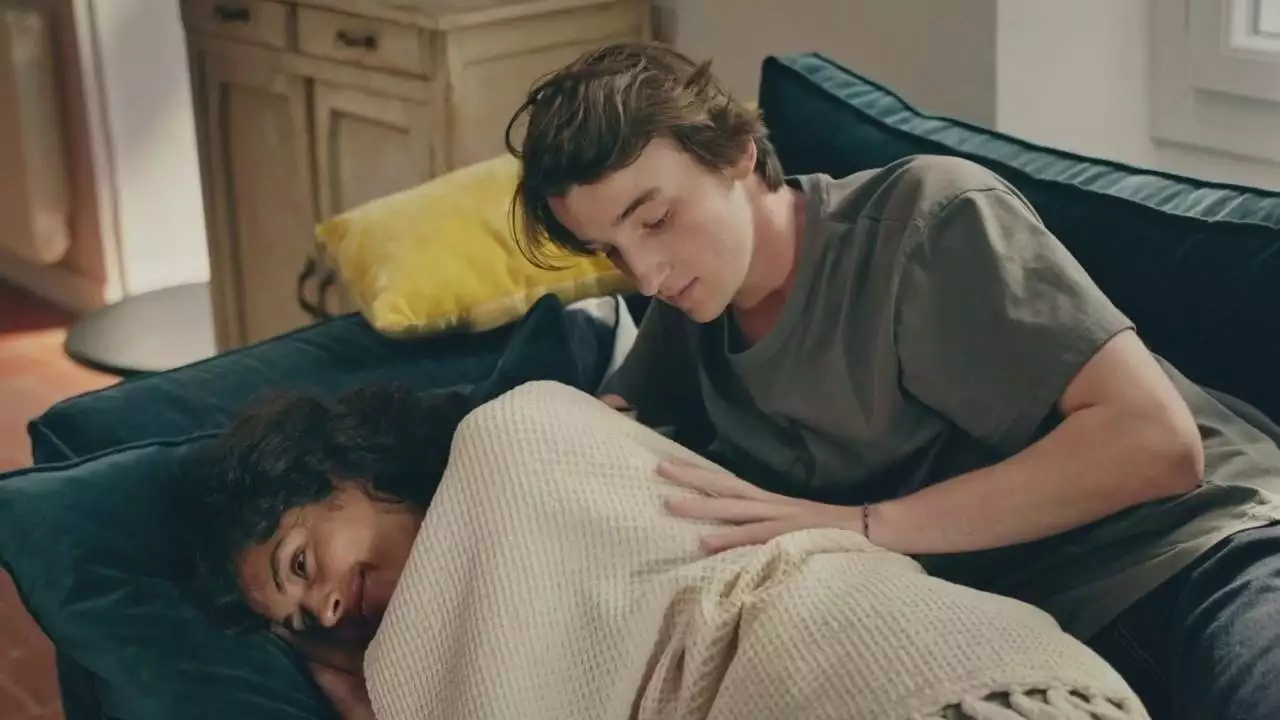 Plus belle la vie Indiscrétion : Rapprochement dangereux entre Betty et Noé Plus belle la vie Indiscrétion : Rapprochement dangereux entre Betty et Noé