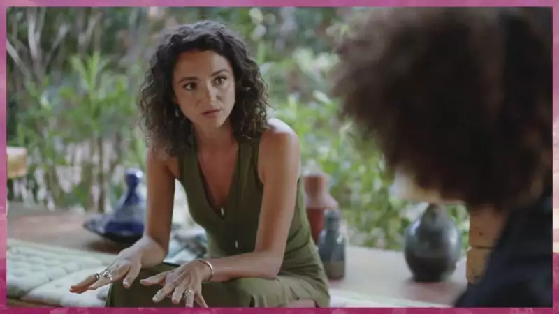 Indiscrétion : Baptiste très inquiet pour sa famille... Indiscrétion : Baptiste très inquiet pour sa famille...