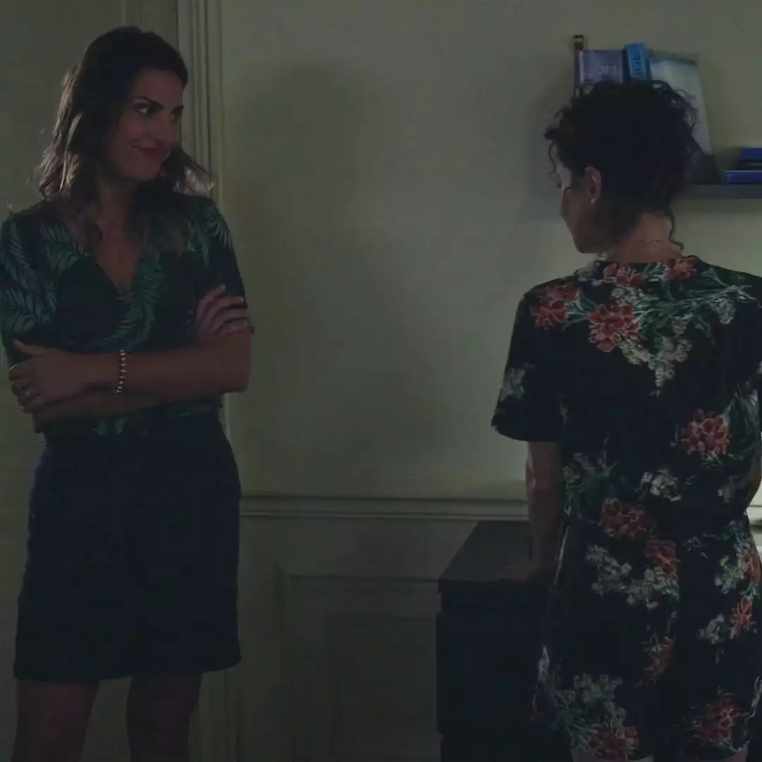 Plus belle la vie Indiscrétion : Les soupçons de Sylvia sur Vanessa Plus belle la vie Indiscrétion : Les soupçons de Sylvia sur Vanessa