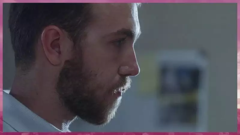 Indiscrétion : Kévin retrouve l’arme du crime de Melmont Indiscrétion : Kévin retrouve l’arme du crime de Melmont