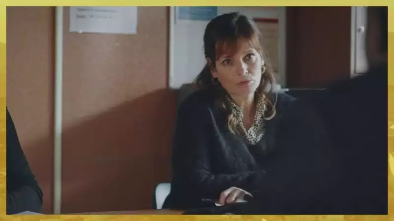 Plus belle la vie Indiscrétion : Le sort de Betty est-il scellé ? Plus belle la vie Indiscrétion : Le sort de Betty est-il scellé ?