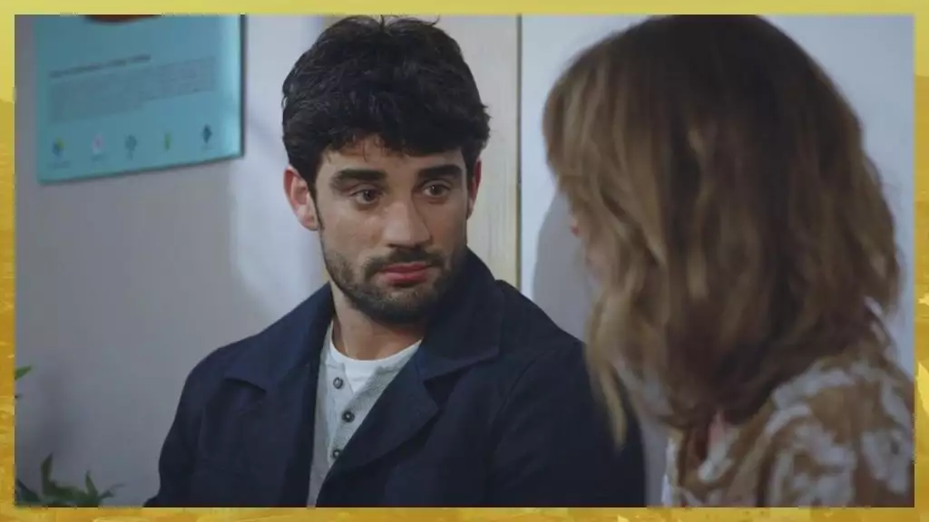 Plus belle la vie Indiscrétion : Romain Vidal avoue son secret à Estelle Plus belle la vie Indiscrétion : Romain Vidal avoue son secret à Estelle