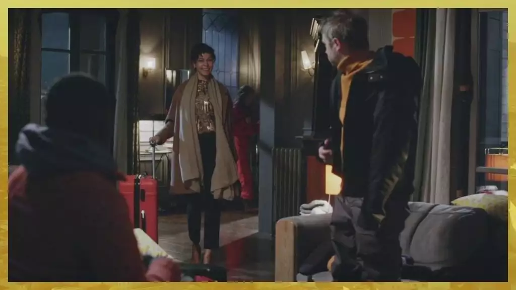 Plus belle la vie Indiscrétion : Malika s'incruste à la coloc Plus belle la vie Indiscrétion : Malika s'incruste à la coloc