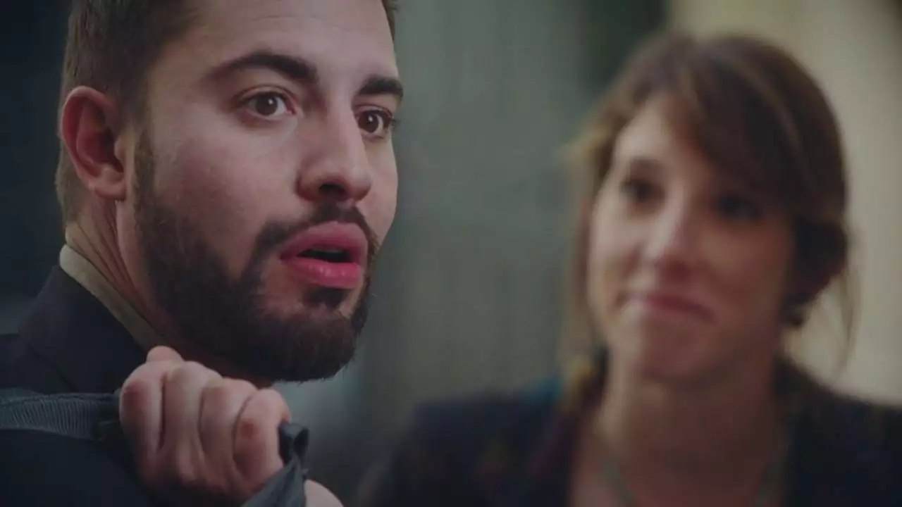 Plus belle la vie Indiscrétion : Gros coup de foudre pour Abdel... Plus belle la vie Indiscrétion : Gros coup de foudre pour Abdel...