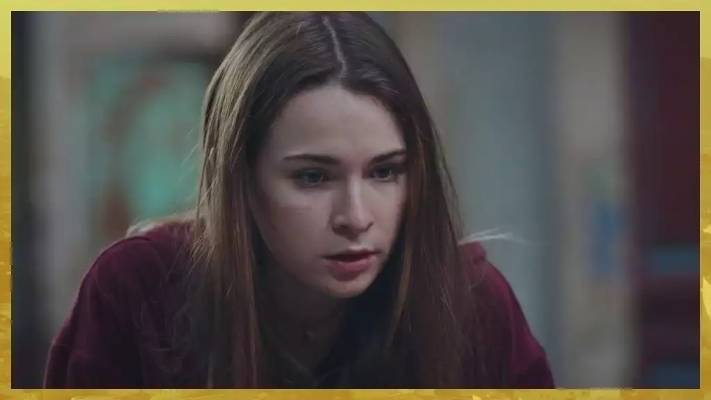 Plus belle la vie Indiscrétion : Lola a-t'elle l'âme d'une déléguée ? Plus belle la vie Indiscrétion : Lola a-t'elle l'âme d'une déléguée ?