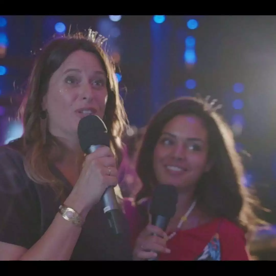 Plus belle la vie Extrait Prime : Enterrement de vie de jeunes filles Plus belle la vie Extrait Prime : Enterrement de vie de jeunes filles