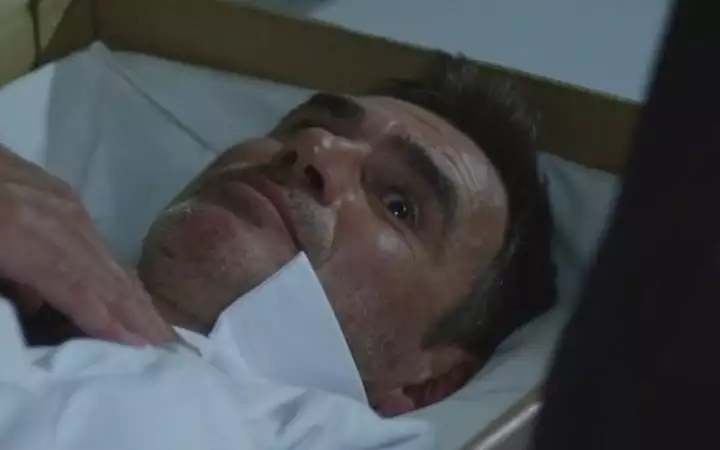 Indiscrétion : Patrick kidnappe Jocelyn quand soudain... Indiscrétion : Patrick kidnappe Jocelyn quand soudain...