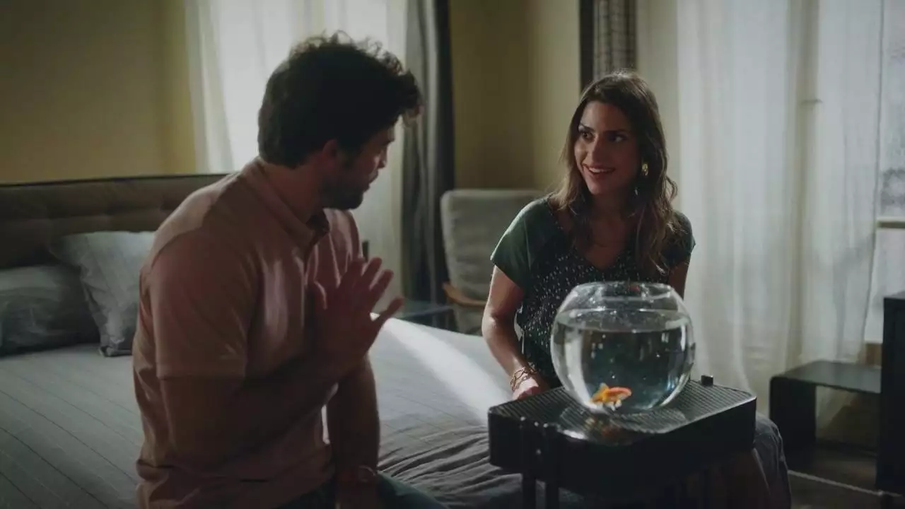 Plus belle la vie Indiscrétion : Sylvia et Romain, le couple que tout oppose Plus belle la vie Indiscrétion : Sylvia et Romain, le couple que tout oppose