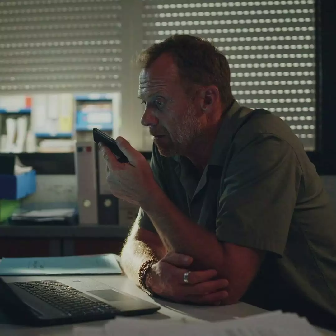 Plus belle la vie Indiscrétion : Eric a-t-il démasqué le coupable ? Plus belle la vie Indiscrétion : Eric a-t-il démasqué le coupable ?