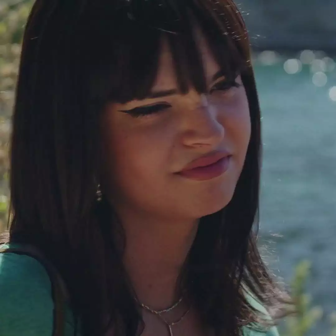 Plus belle la vie Indiscrétion : Que cache Alexandra ? Plus belle la vie Indiscrétion : Que cache Alexandra ?