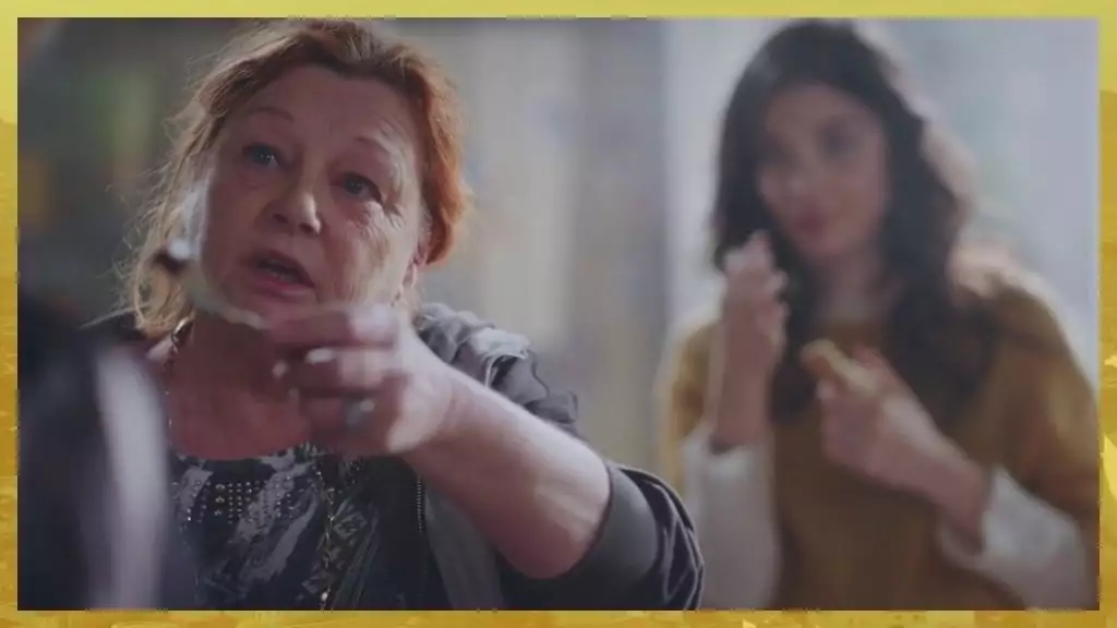 Plus belle la vie Indiscrétion : Josy tend un piège à Malika Plus belle la vie Indiscrétion : Josy tend un piège à Malika