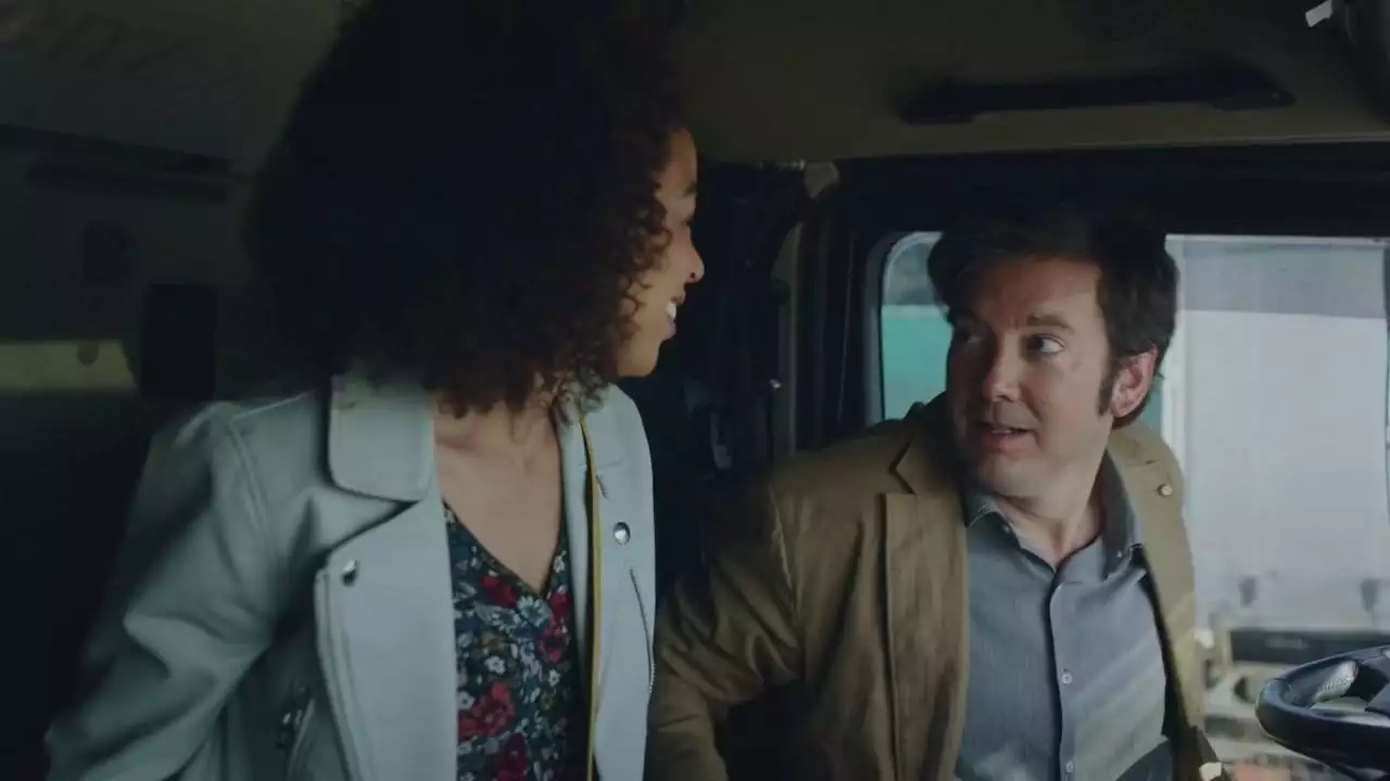 Plus belle la vie Indiscrétion : Le coup de folie du frère de Laëtitia Plus belle la vie Indiscrétion : Le coup de folie du frère de Laëtitia