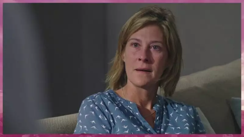 Indiscrétion : Pour couvrir sa mère, Kévin commet l'irréparable Indiscrétion : Pour couvrir sa mère, Kévin commet l'irréparable