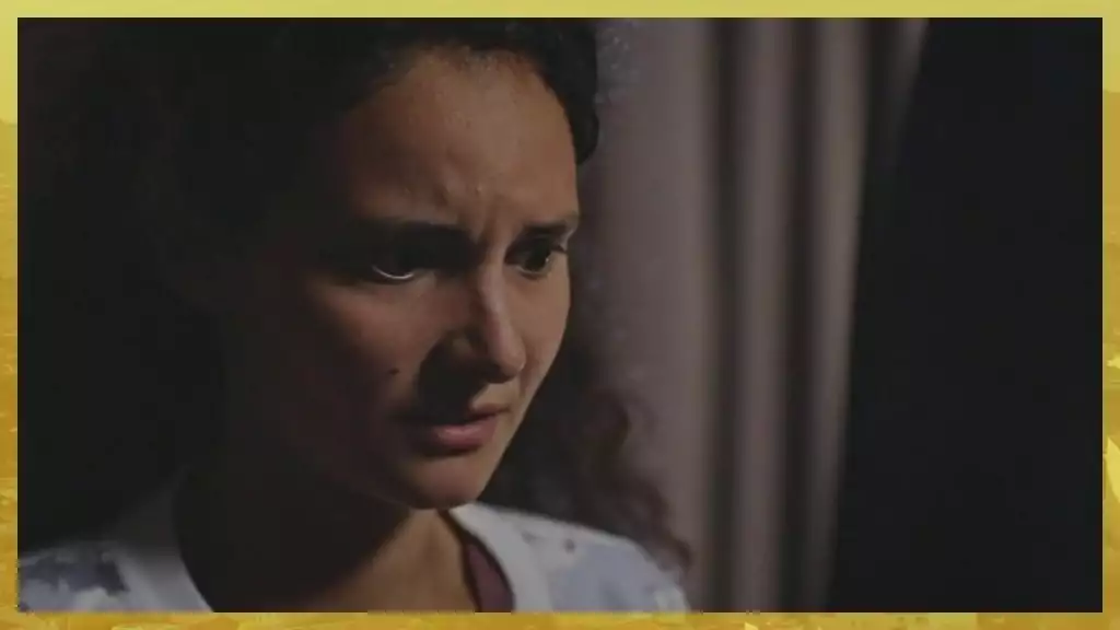 Plus belle la vie Indiscrétion : Camille apprend qu'Emma trompe Baptiste Plus belle la vie Indiscrétion : Camille apprend qu'Emma trompe Baptiste