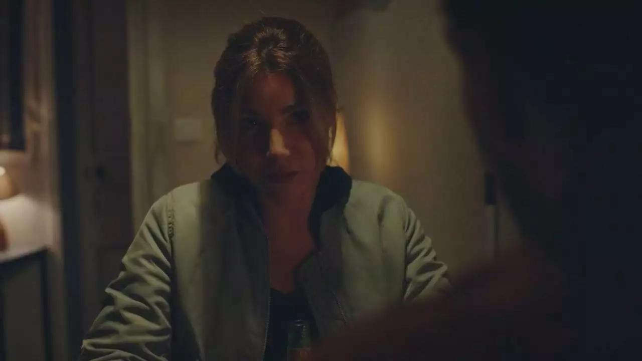 Plus belle la vie Indiscrétion : Ariane se confie à Jacob/Julien Plus belle la vie Indiscrétion : Ariane se confie à Jacob/Julien