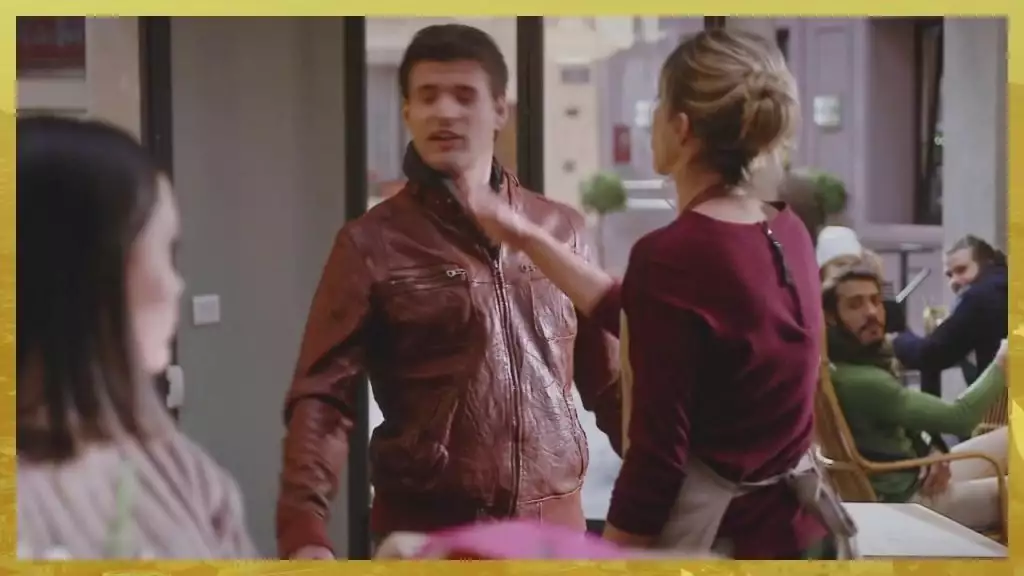 Plus belle la vie Indiscrétion : Barbara gifle César en public Plus belle la vie Indiscrétion : Barbara gifle César en public