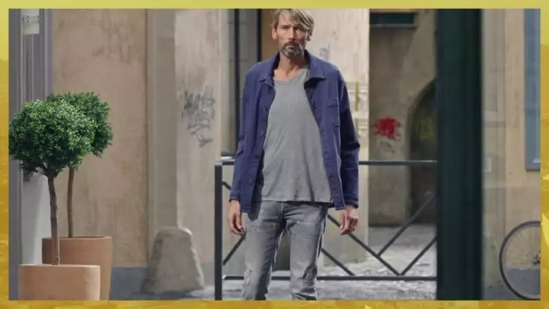 Indiscrétion : François plante un couteau dans le dos de Thomas Indiscrétion : François plante un couteau dans le dos de Thomas