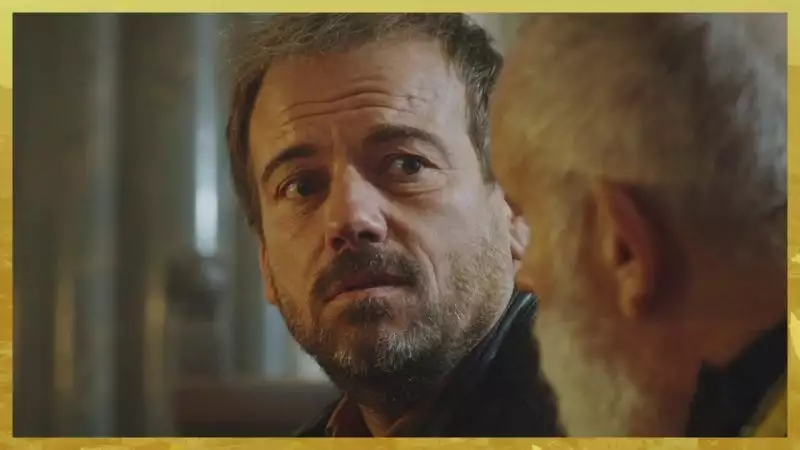 Indiscrétion : La confession bouleversante de Jean-Paul Indiscrétion : La confession bouleversante de Jean-Paul