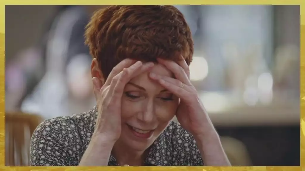 Plus belle la vie Indiscrétion : L'annonce de Babeth à ses meilleures amies Plus belle la vie Indiscrétion : L'annonce de Babeth à ses meilleures amies