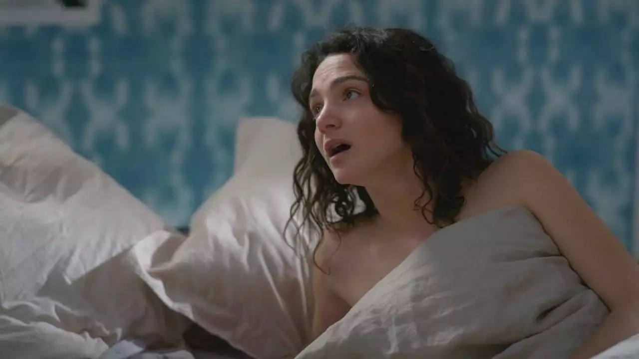 Plus belle la vie Indiscrétion : Les retrouvailles électriques de Baptiste et Emma Plus belle la vie Indiscrétion : Les retrouvailles électriques de Baptiste et Emma